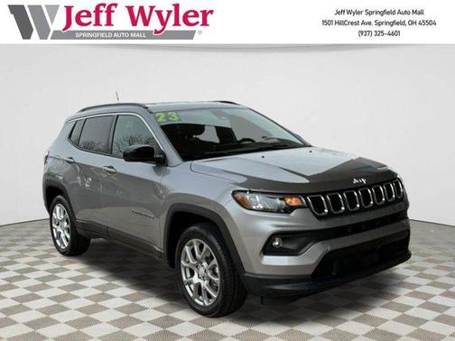 2023 Jeep Compass Latitude Lux
