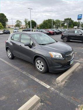 Cyber Gray Metallic 2016 Chevrolet Trax LS
