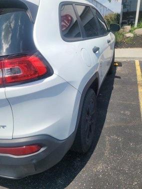 2017 Jeep Cherokee Sport