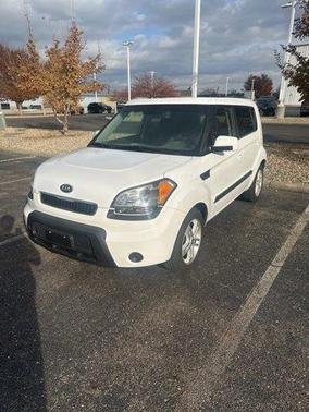 2011 Kia Soul +