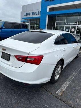 Summit White 2019 Chevrolet Malibu 1LS