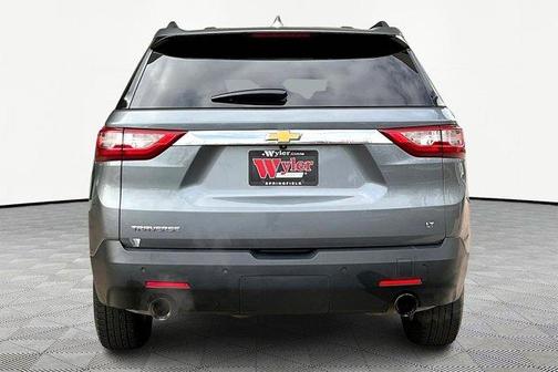 Satin Steel Metallic 2020 Chevrolet Traverse LT Cloth