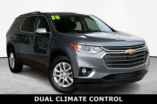 Satin Steel Metallic 2020 Chevrolet Traverse LT Cloth