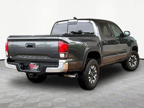 Magnetic Gray Metallic 2018 Toyota Tacoma TRD Off Road