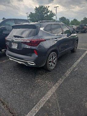 Gravity Gray 2021 Kia Seltos SX