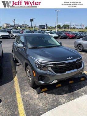 Gravity Gray 2024 Kia Seltos S