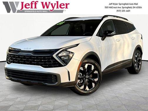 Glacial White Pearl 2023 Kia Sportage X-Line