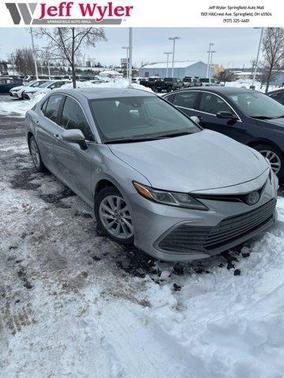 2022 Toyota Camry LE