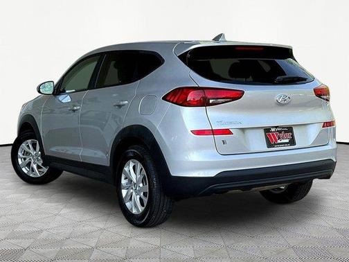 Molten Silver 2019 Hyundai TUCSON SE