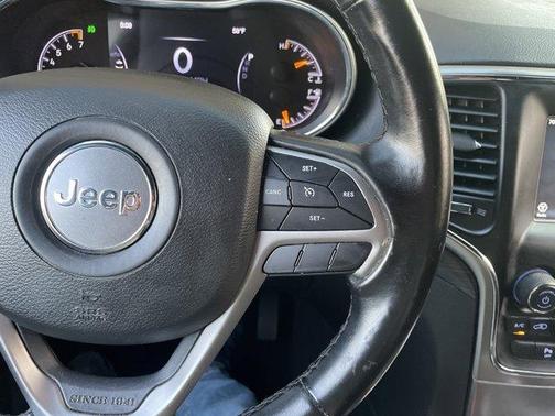 2021 Jeep Grand Cherokee Laredo E