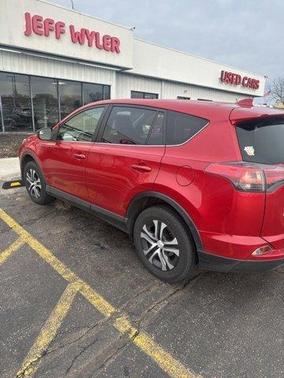 2017 Toyota RAV4 LE