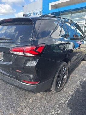 Mosaic Black Metallic 2022 Chevrolet Equinox RS