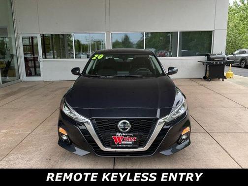 2020 Nissan Altima 2.5 SV