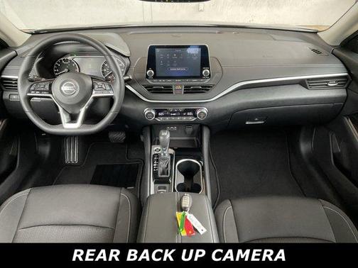 2020 Nissan Altima 2.5 SV