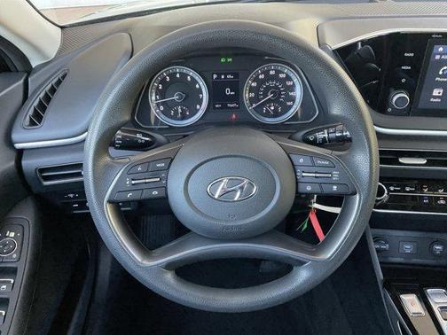 2021 Hyundai SONATA SE