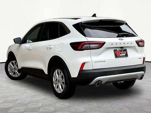 White Metallic 2023 Ford Escape Active