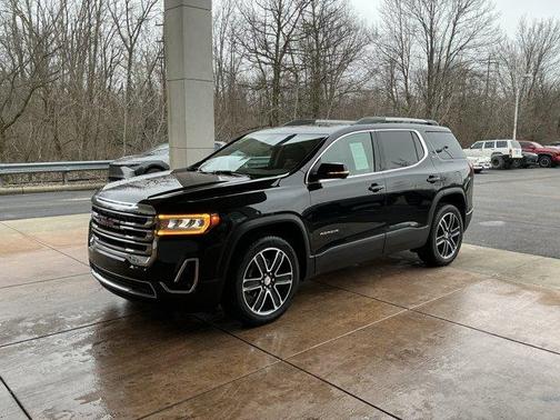 2022 GMC Acadia SLT