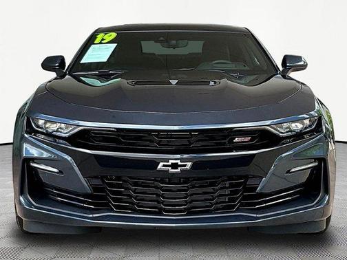 Shadow Gray Metallic 2019 Chevrolet Camaro 2SS