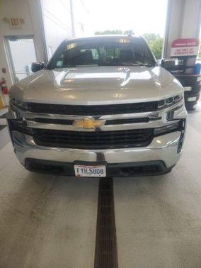 Silver Ice Metallic 2019 Chevrolet Silverado 1500 LT