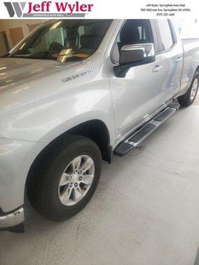 Silver Ice Metallic 2019 Chevrolet Silverado 1500 LT