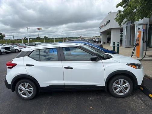 Fresh Powder 2020 Nissan Kicks S