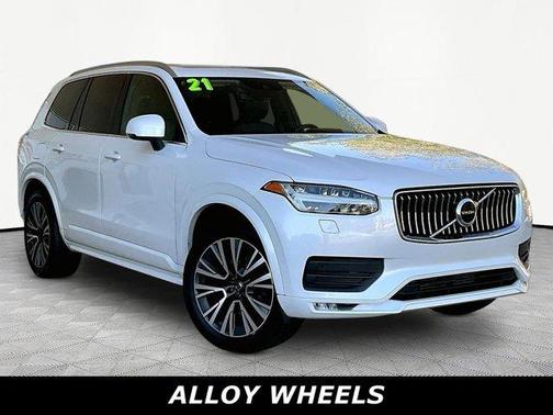Ice White 2021 Volvo XC90 T6 Momentum 6 Passenger