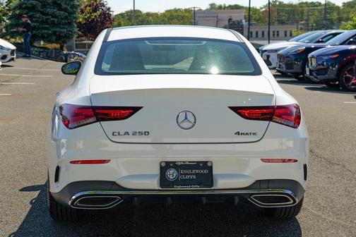 2022 Mercedes-Benz CLA 250 4MATIC