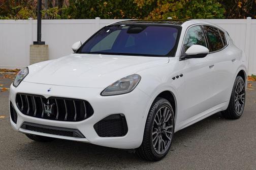 2025 Maserati Grecale Base