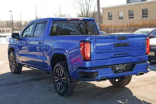 2022 GMC Sierra 1500 AT4