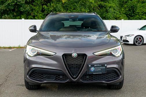 2022 Alfa Romeo Stelvio Ti