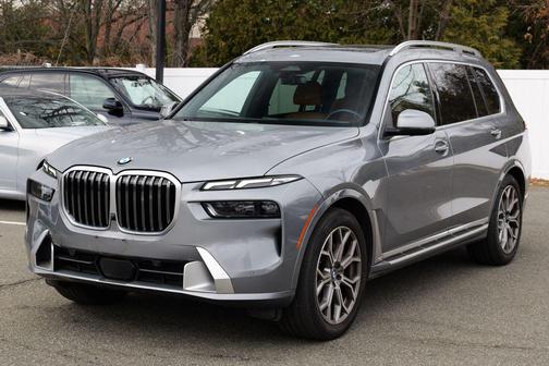2023 BMW X7 xDrive40i