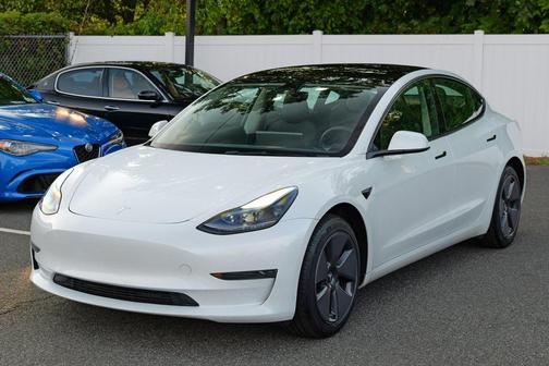 2023 Tesla Model 3 Standard Range
