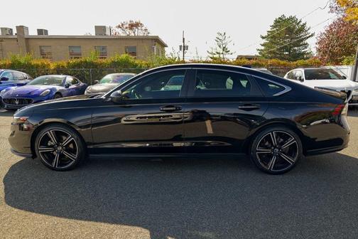 2023 Honda Accord Hybrid Base