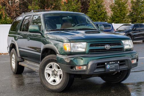 1999 Toyota 4Runner SR5