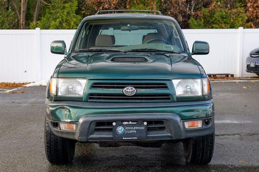 1999 Toyota 4Runner SR5