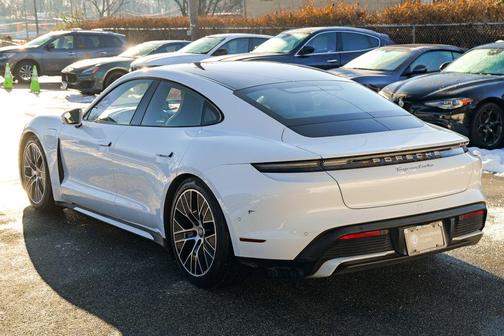2020 Porsche Taycan Turbo