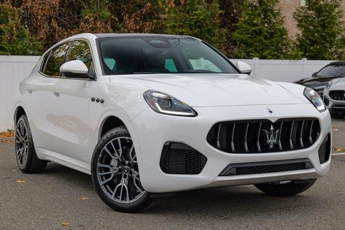 2025 Maserati Grecale Base