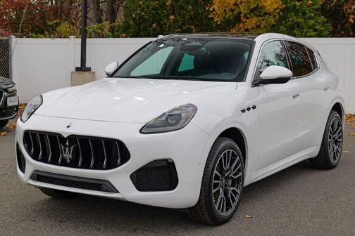 2025 Maserati Grecale Base