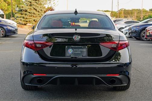 2019 Alfa Romeo Giulia Ti Sport