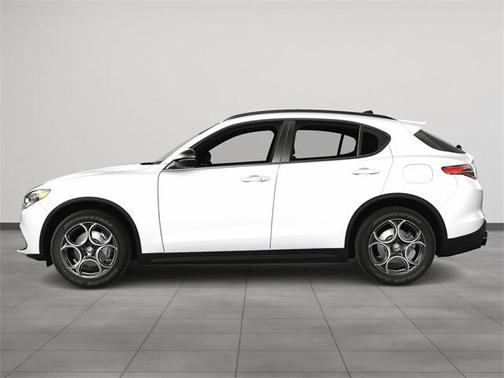 2025 Alfa Romeo Stelvio Sprint AWD