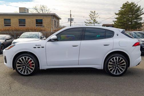 2023 Maserati Grecale Modena