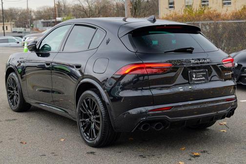 2025 Maserati Grecale Modena