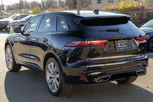 2023 Jaguar F-PACE R-Dynamic S P400 AWD Automatic