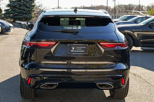 2023 Jaguar F-PACE R-Dynamic S P400 AWD Automatic