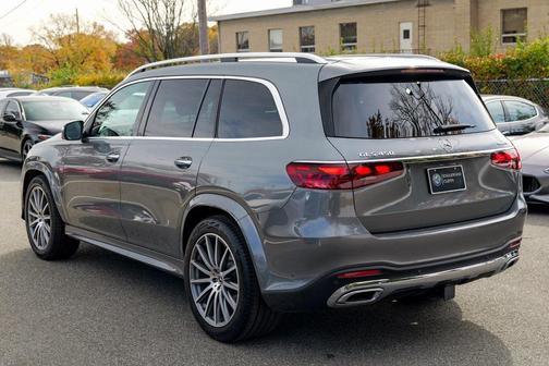 2025 Mercedes-Benz GLS 450 4MATIC