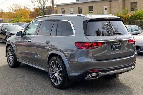 2025 Mercedes-Benz GLS 450 4MATIC