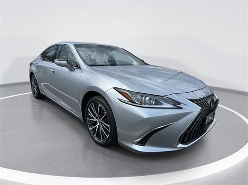 2022 Lexus ES 350 Base