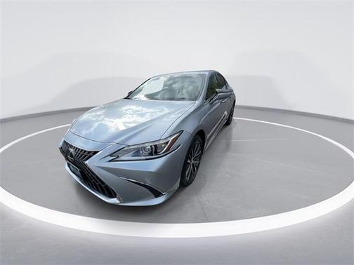 2022 Lexus ES 350 Base