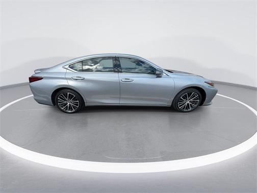 2022 Lexus ES 350 Base