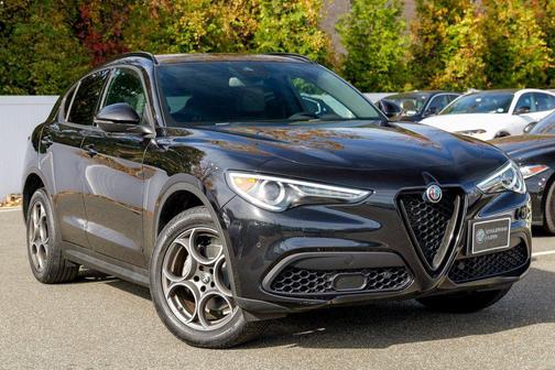 2022 Alfa Romeo Stelvio Sprint